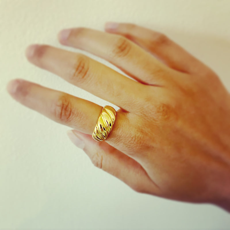 Luxe Gold Dome Ring