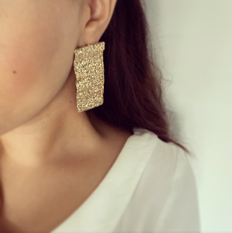 Gold Metal Irregular Shape Earrings Lifestyle image 