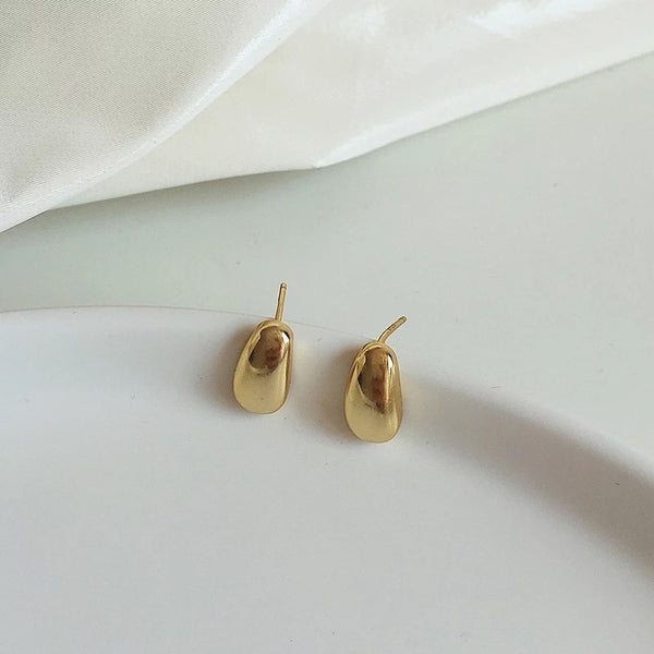 Gold drop dainty earrings